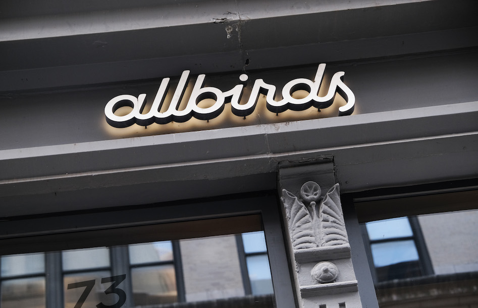 Allbirds、米ナスダックに新規上場。サステナブルIPOは取り下げ Allbirds、米ナスダックに新規上場。サステナブルIPOは取り下げ